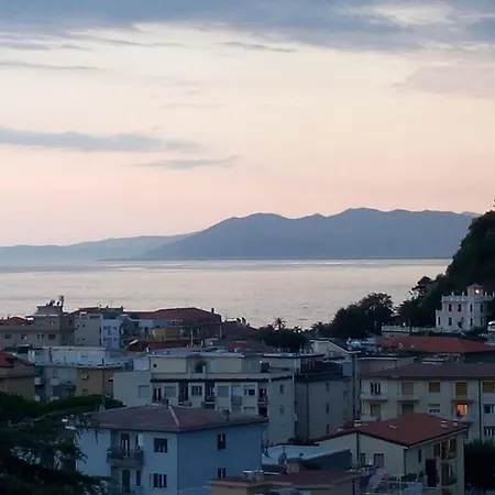 Manie Di Mare Bikers Friendly Apartamento