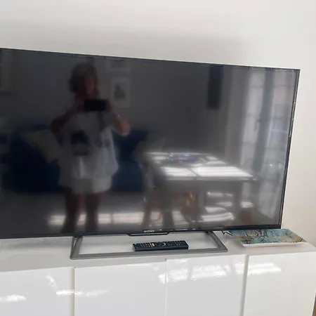 Manie Di Mare Bikers Friendly 公寓 *