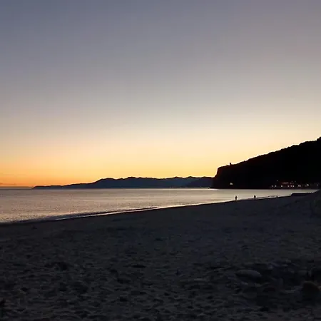 Manie Di Mare Bikers Friendly *