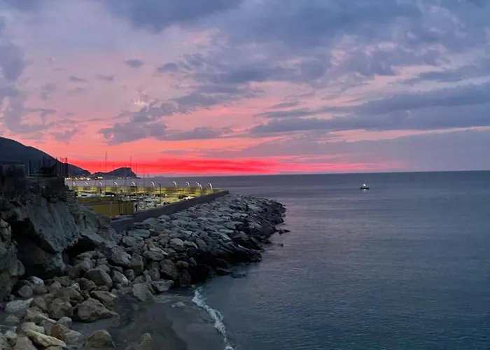 Manie Di Mare Bikers Friendly * Finale Ligure